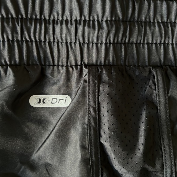 RBX Active Shorts 🏃‍♀️ 🖤🤍 - Picture 5 of 5